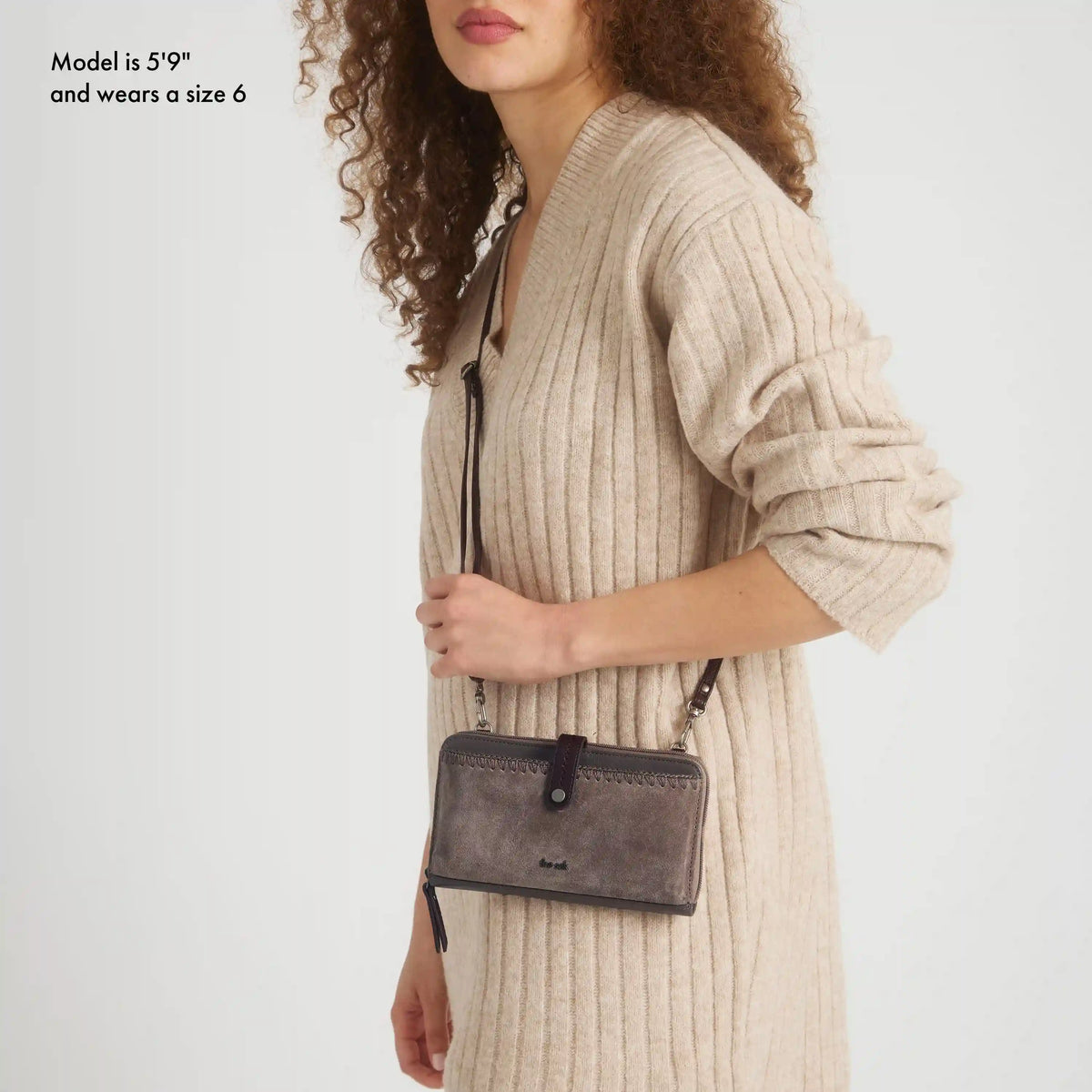 Iris Smartphone Wallet - Leather - Mushroom Suede