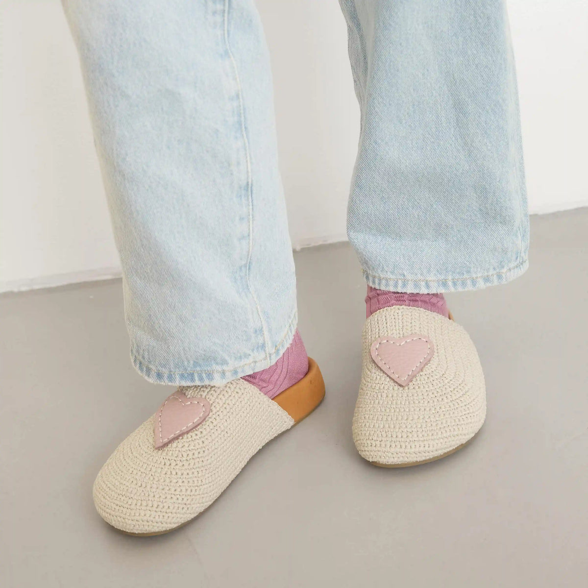 Bolinas Clog - Hand Crochet - Ecru Rosewood Heart