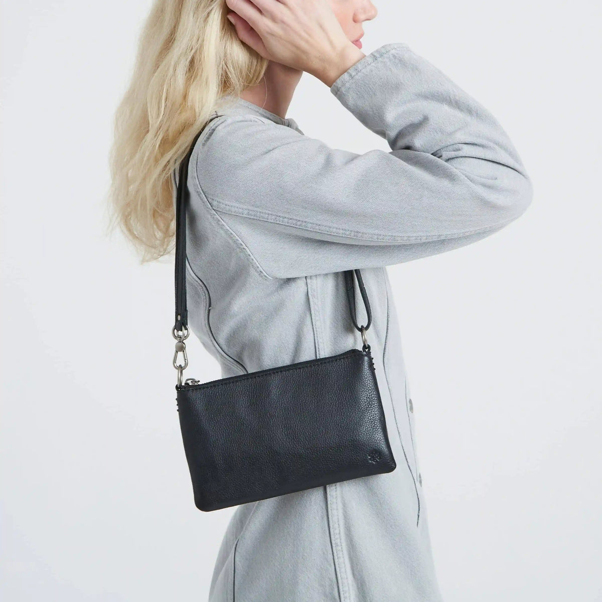 Vita Convertible Wristlet - Leather - Black