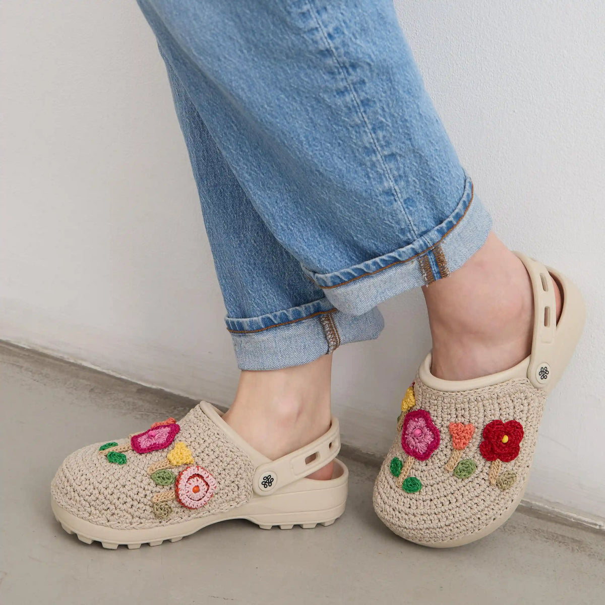 Bolo Clog - Hand Crochet - Flower Ecru